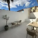 27 Côté Remparts Alojamento de Acomodação e Pequeno-almoço 3*