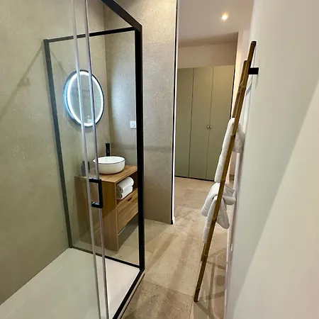فندق مبيت وإفطار 27 Cote Remparts إج مورت