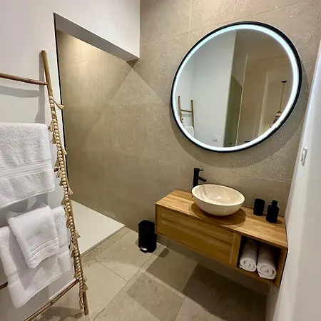 27 Cote Remparts فندق مبيت وإفطار