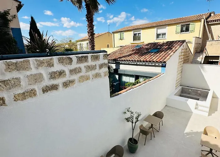 Bed & Breakfast 27 Cote Remparts 3*